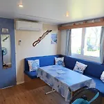 Mobil 6 Place A 900 Metres De La Campingplads *