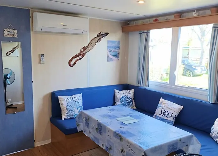 Mobil 6 Place A 900 Metres De La Camping *